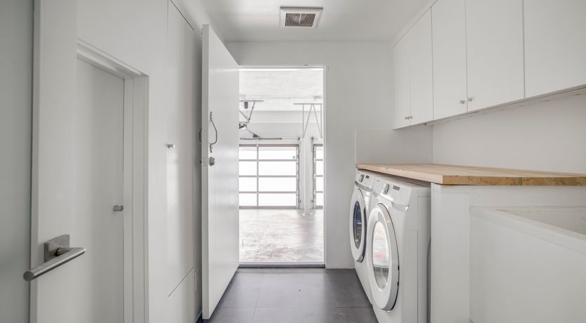 Photo of Canyon Horizon