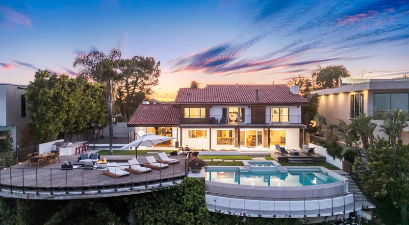 Photo of Canyon Horizon