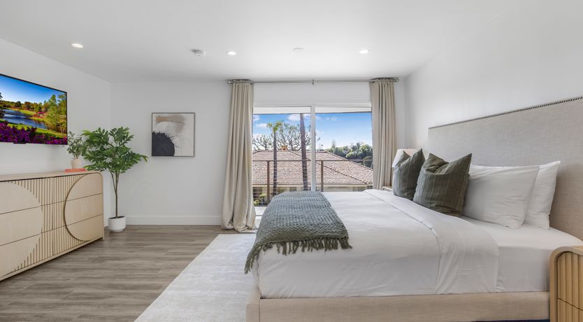 Photo of Canyon Horizon