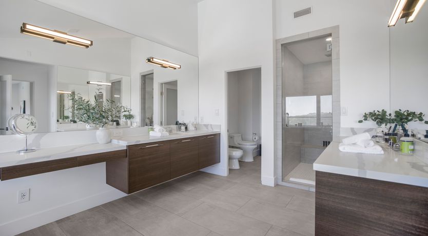 Photo of Canyon Horizon