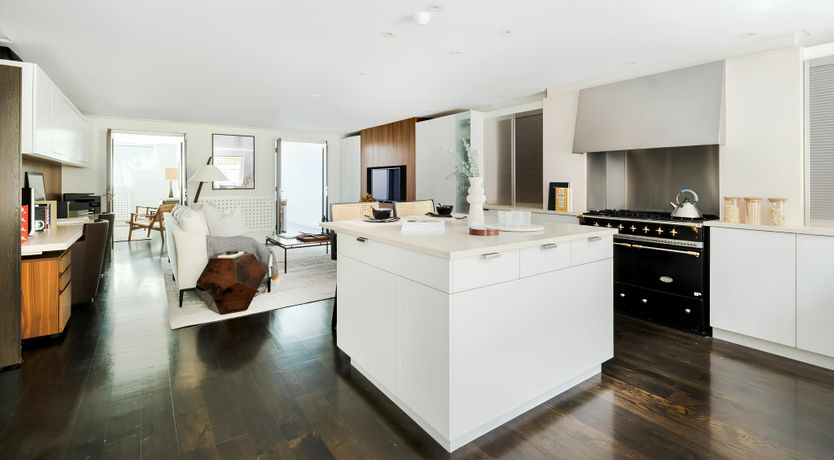 Photo of Hyde Park House