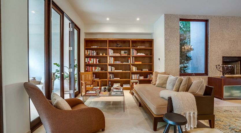 Photo of The Coral Blue