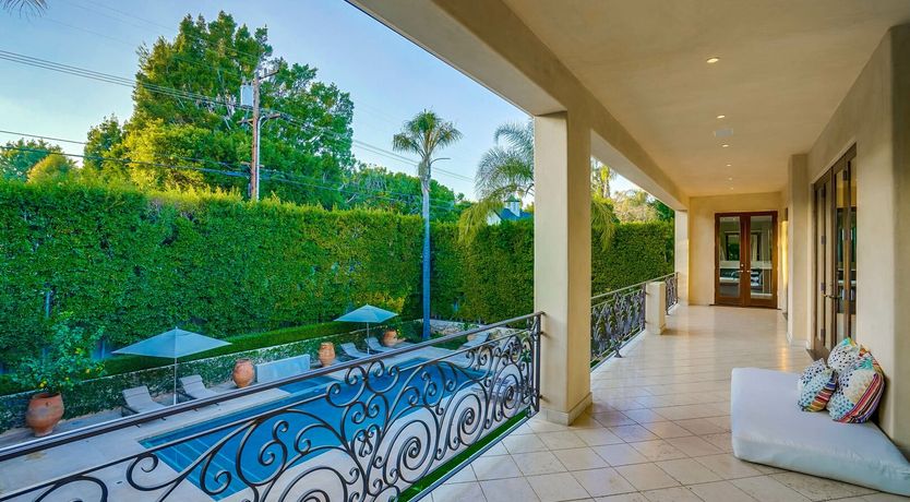 Photo of The Coral Blue