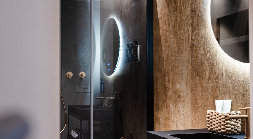 Photo of Oh, Majestic Place