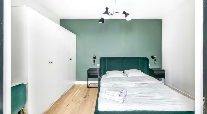 Photo of Eiffel Love