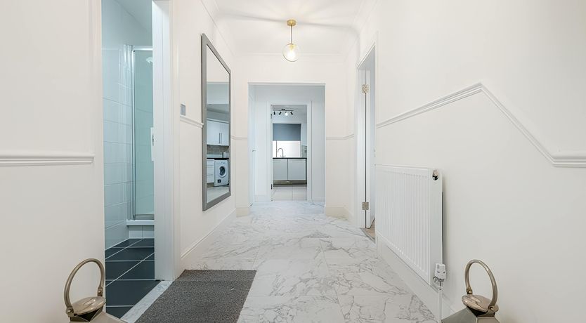 Photo of The London Lady