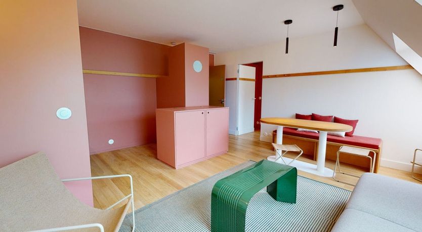 Photo of Elegant Corner