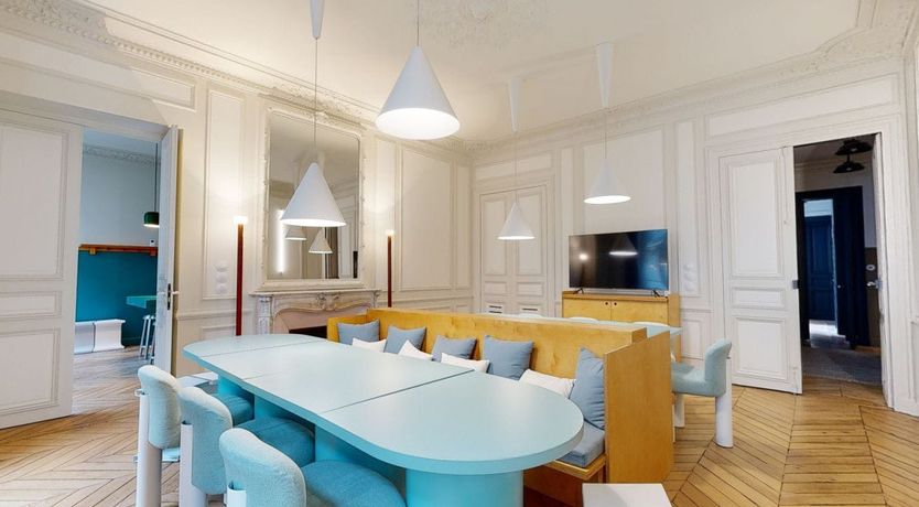 Photo of Elegant Corner