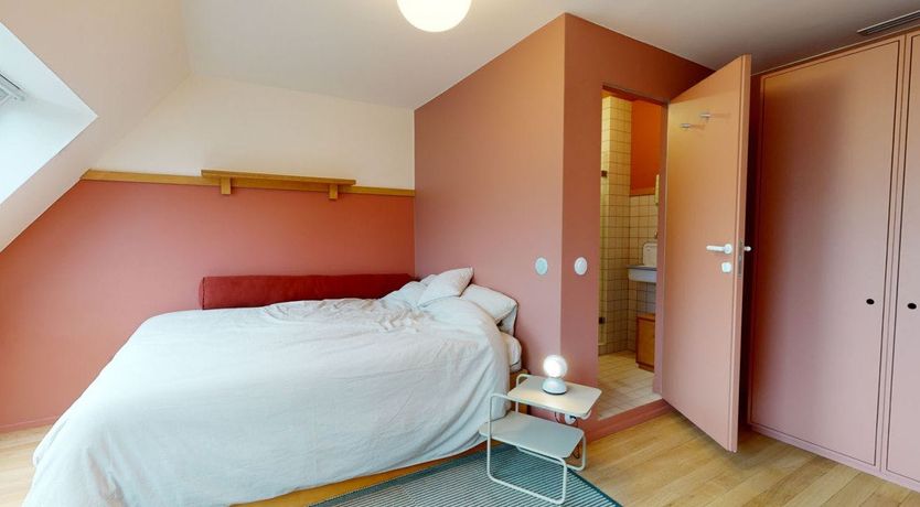 Photo of Elegant Corner