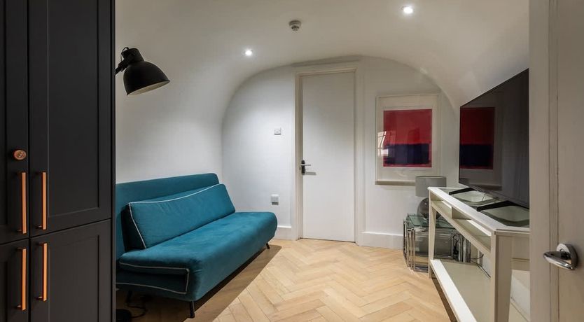 Photo of Green Park Life