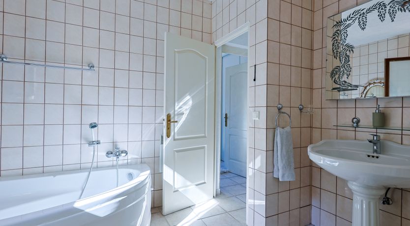 Photo of Provence Valley