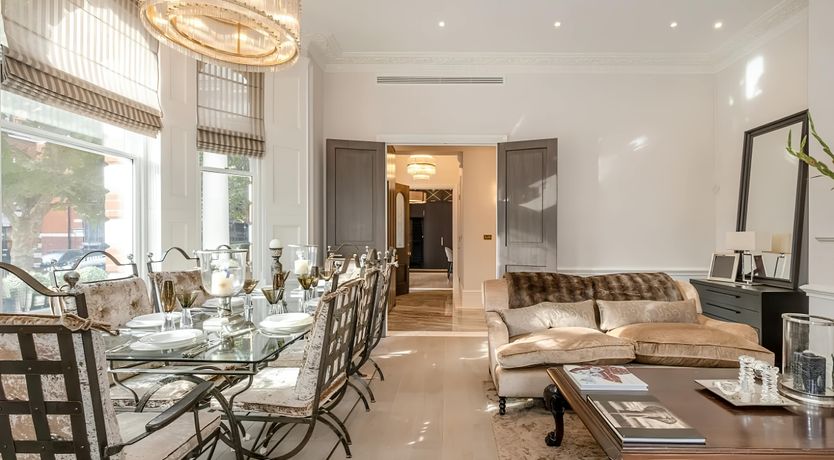 Photo of Harrods & Hyde