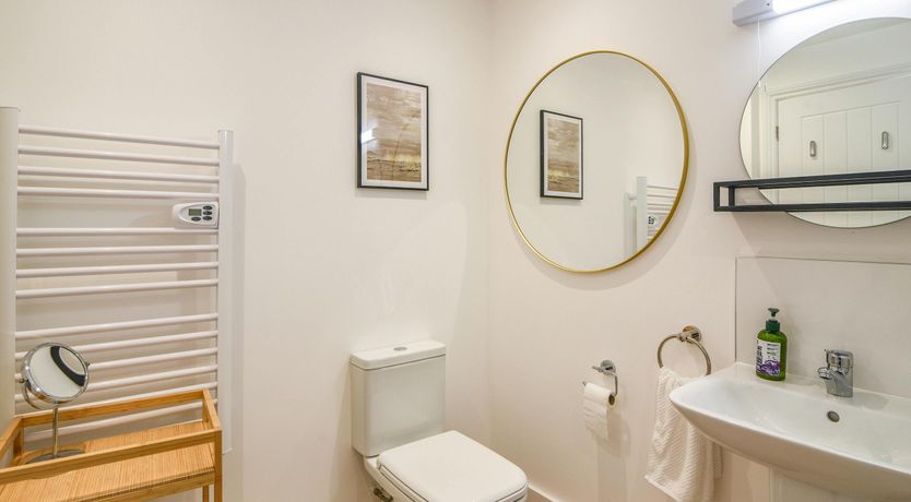 Photo of Jurassic Coast Jewel