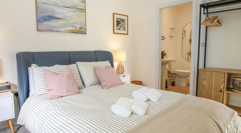 Photo of Jurassic Coast Jewel