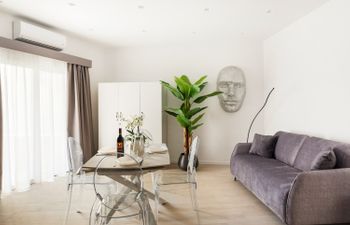 Sorrento's Diamond Holiday Home