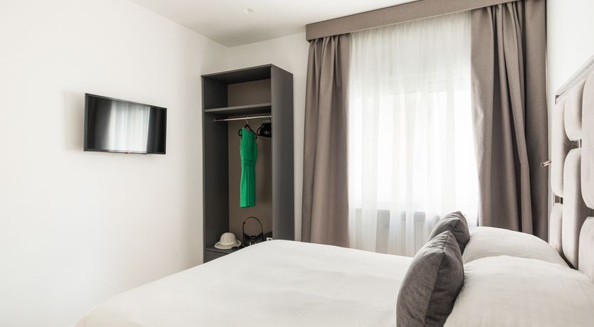 Photo of Sorrento's Diamond