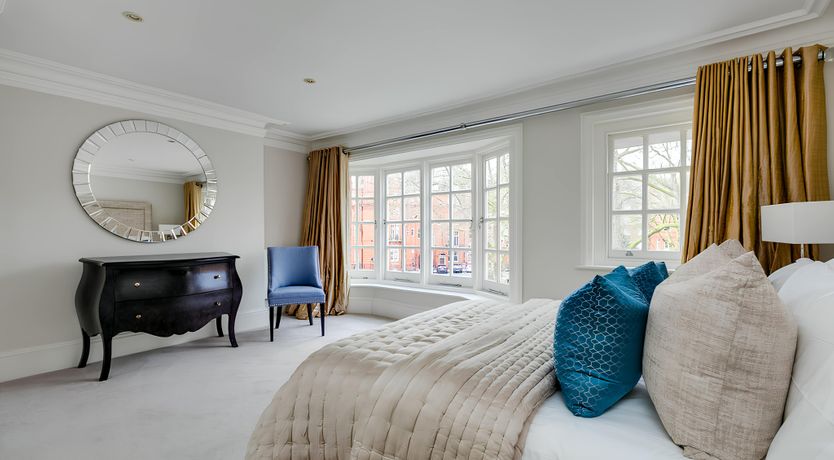 Photo of Exquisite Elegance