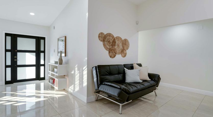 Photo of Kendall Charm