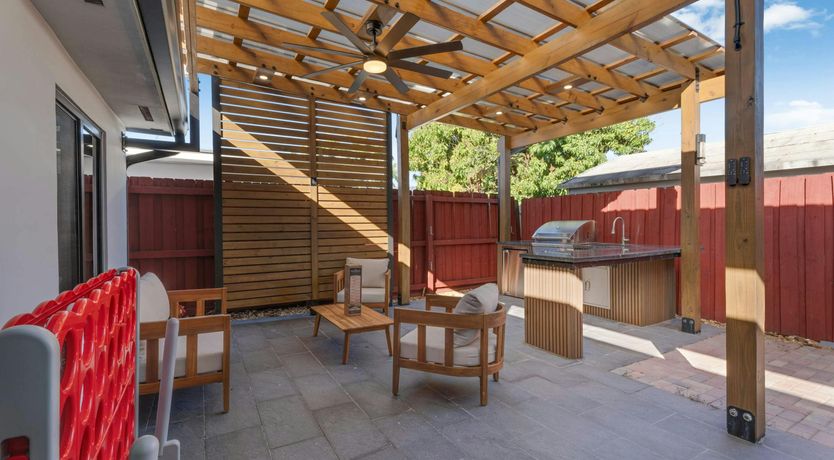 Photo of Kendall Charm