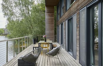 Willow Lodge Holiday Home