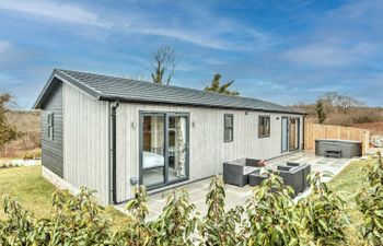 Lyrical Lake Holiday Home