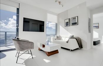 Edge of the Sky Holiday Home