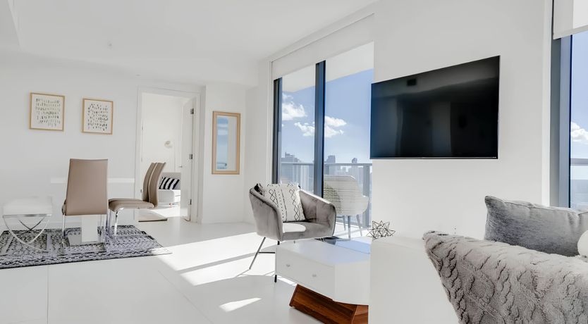 Photo of Edge of the Sky