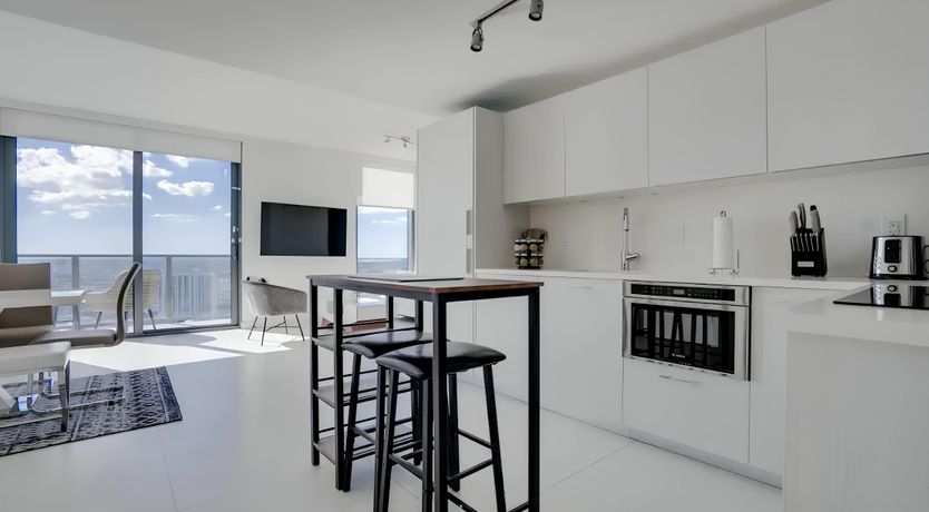 Photo of Edge of the Sky