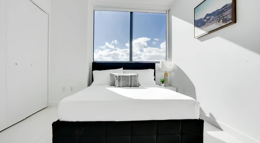 Photo of Edge of the Sky