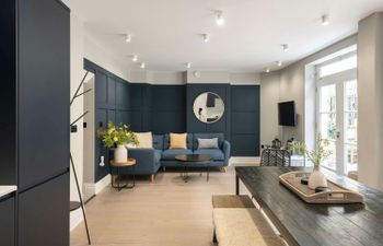 The Wine Vault Holiday Home