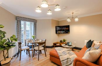 Clifton Rose Holiday Home