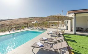 Photo of Sicilian Aura