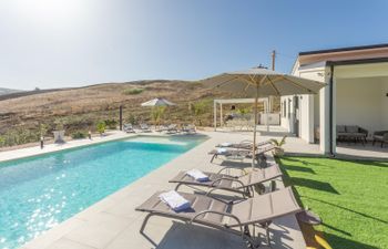 Sicilian Aura Holiday Home