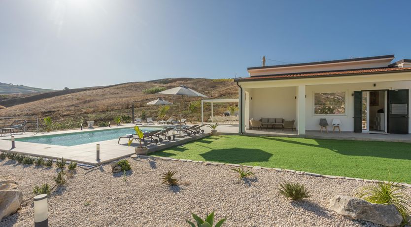 Photo of Sicilian Aura