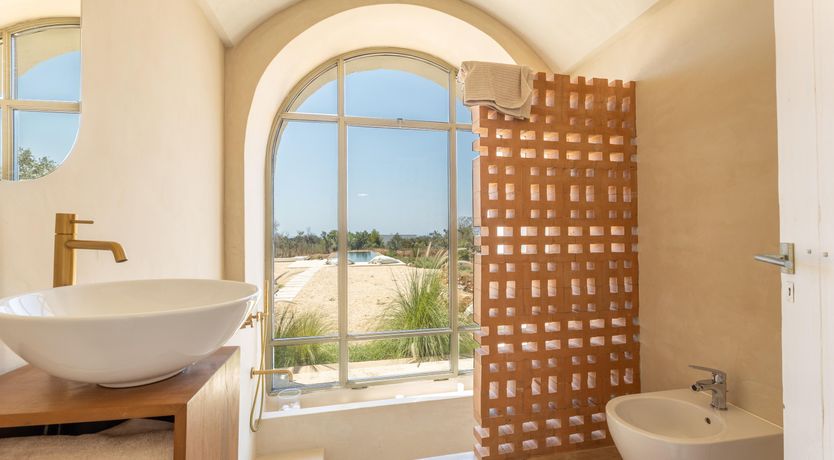 Photo of Barefoot Splendour