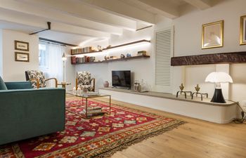 Arno's Embrace Holiday Home