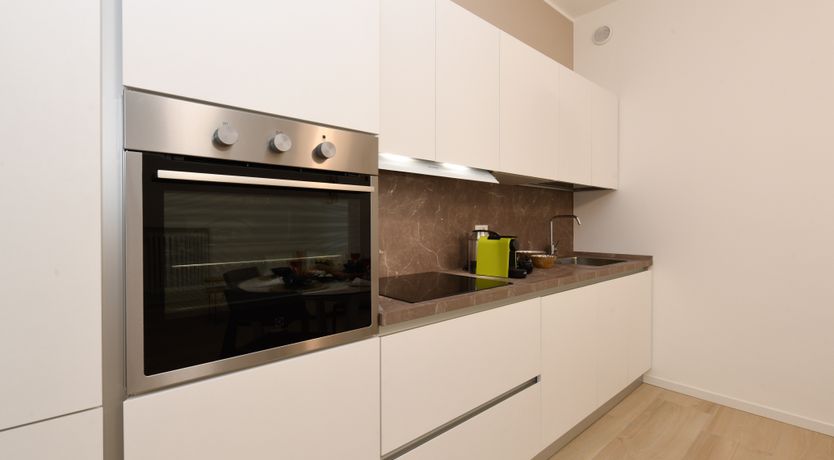 Photo of Lake Elegance