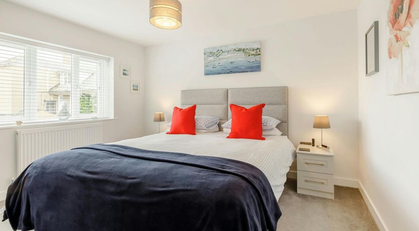 Photo of Sea Spray Silhouette