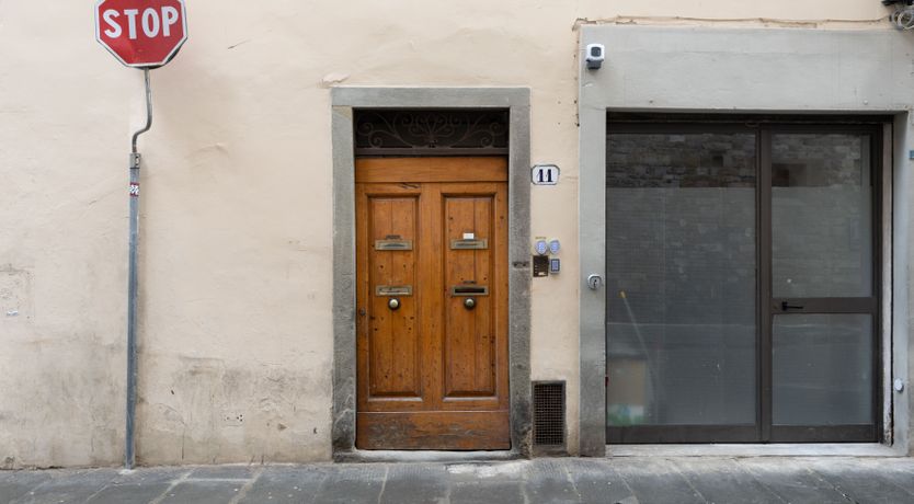 Photo of The Florentine Rose