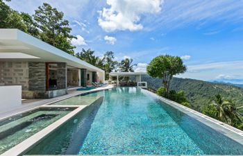 Ocean Sky Holiday Home