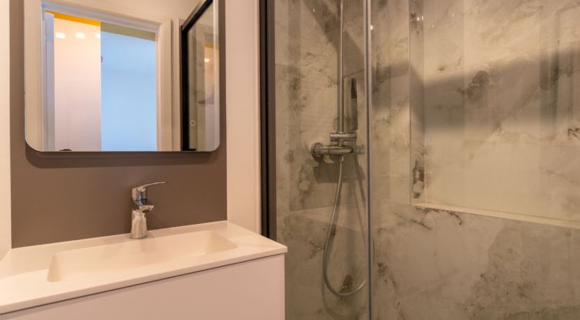 Photo of Westcliff I with seaview