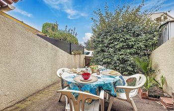 Les Maisons de la Plage Holiday Home 14 Holiday Home