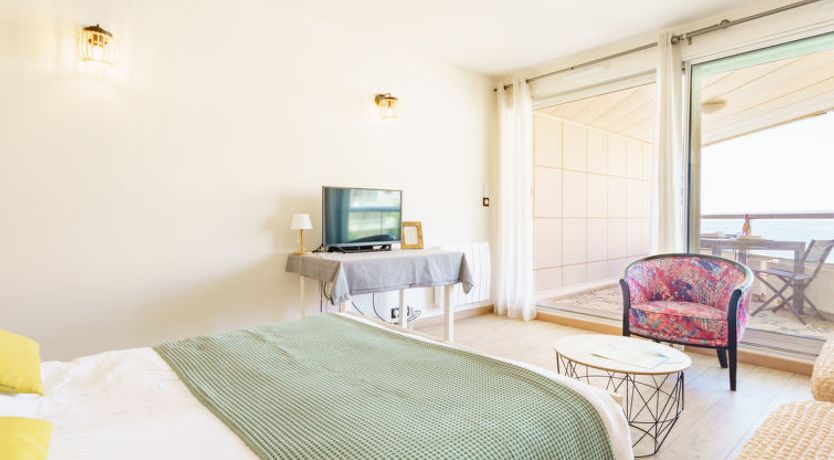 Photo of Sofitel/Miramar Apartment 2