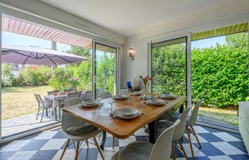 L'Oasis Holiday Home