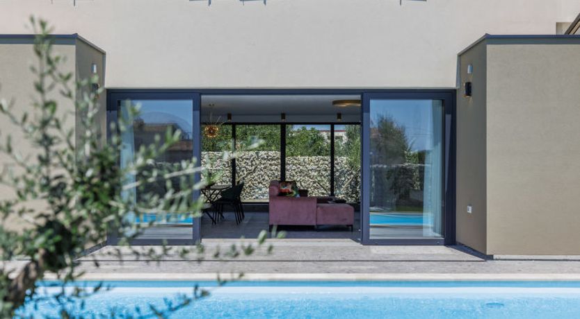 Photo of Qube n' Qube