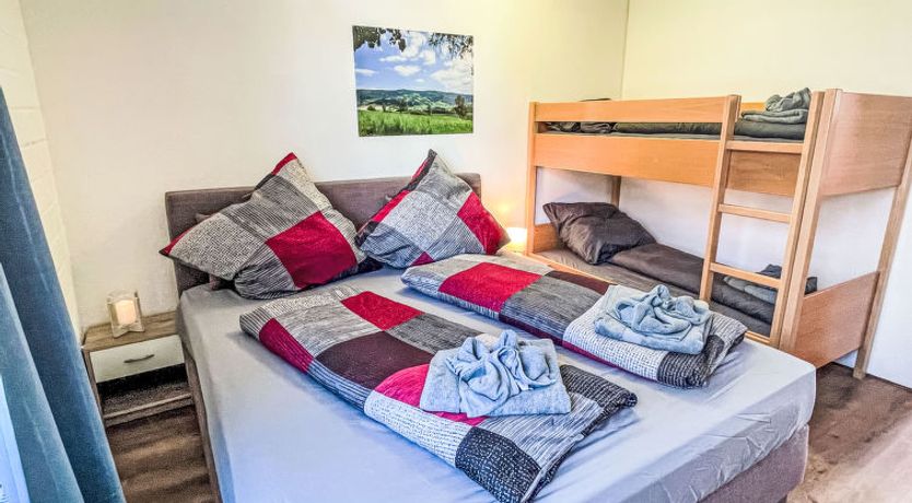 Photo of Urlaubsspaß inkl. Schwimmbad und Sauna Apartment 4