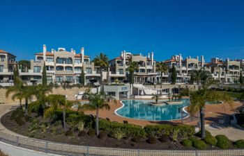 Pine Hills Apartment 15 Holiday Home