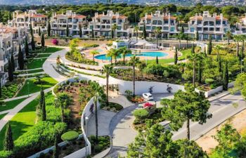 Pine Hills Apartment 15 Holiday Home