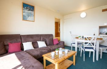 Soyouz Vanguard Apartment 87 Holiday Home