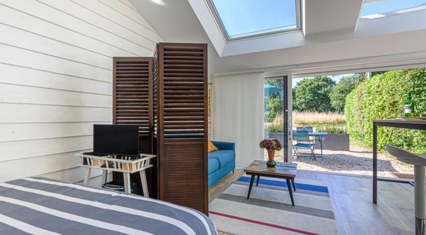 Photo of Neizh Bihan